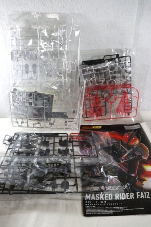 Photo2: Kamen Rider 555 / Figure-rise Standard Faiz Axel Unused (2)