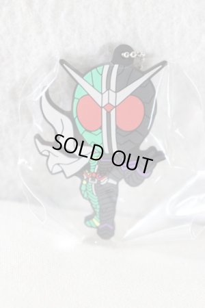 Photo1: Futo Tantei Kamen Rider W / Capsule Rubber Mascot Key Chain W Cyclone Joker (A) (1)