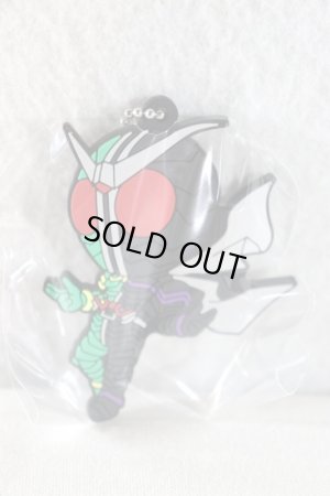 Photo1: Futo Tantei Kamen Rider W / Capsule Rubber Mascot Key Chain W Cyclone Joker (B) (1)