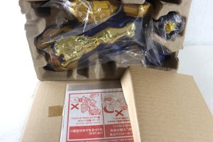 Photo2: Kamen Rider Wizard / DX Mirage Magnum with Package (2)