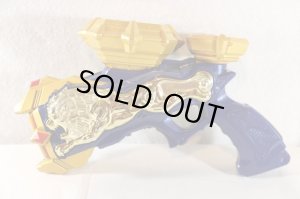 Photo2: Kamen Rider Wizard / DX Mirage Magnum Used (2)