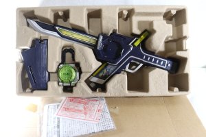 Photo2: Kamen Rider Gaim / DX Musou Saber & Melon Lockseed with Package (2)
