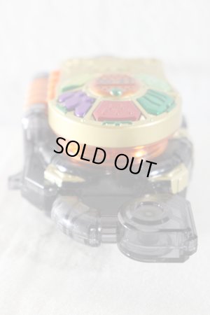 Photo25: (Box Damaged) Kamen Rider Gaim / CSM Complete Selection Modification Sengoku Driver with Package (25)