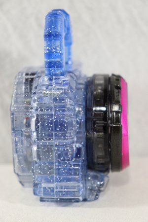 Photo2: Kamen Rider Gaim / DX Peach Energy Lockseed (2)