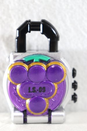 Photo1: Kamen Rider Gaim / DX Budou Lockseed (1)