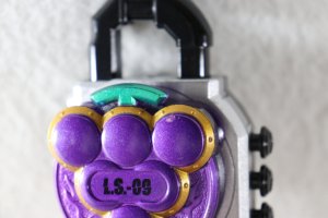 Photo6: Kamen Rider Gaim / DX Budou Lockseed (6)