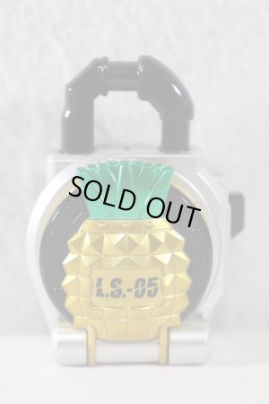 Photo3: Kamen Rider Gaim / CSM Complete Selection Modification Lockseed Gaim Set (3)
