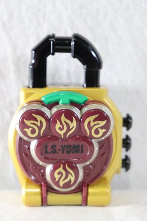 Photo13: Kamen Rider Gaim / CSM Complete Selection Modification Lockseed Kureshima Set with Package (13)