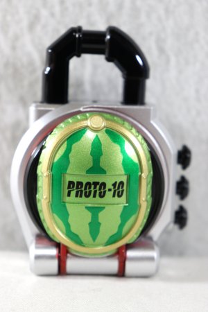 Photo23: Kamen Rider Gaim / CSM Complete Selection Modification Lockseed Kureshima Set with Package (23)