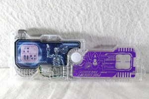 Photo9: Kamen Rider Ex-Aid / DX Genm Musou Gashat + Thousand Ark & Dan Kuroto Progrise Key with Package (9)