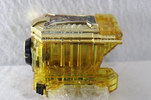 Photo4: (Damaged) Kamen Rider Ex-Aid / DX Hyper Muteki Gashat Used (4)