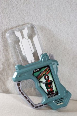 Photo1: Kamen Rider Ex-Aid / DX Let's Go Ichigo Gashat Used (1)