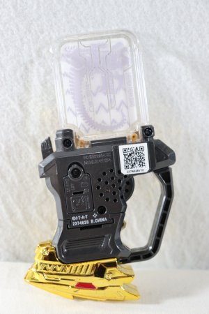 Photo2: Kamen Rider Ex-Aid / Drago Knight Hunter Z Gashat Metallic Color ver (2)