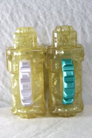 Photo7: Kamen Rider Build / DX Nebula Steam Gun with Gear Engine & Gear Remocon Set Used (7)