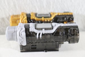 Photo3: Kamen Rider Build / DX Full Full Rabbit Tank Bottle Used (3)