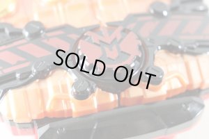 Photo7: Kamen Rider Build / DX Cross-Z Magma Knuckle with Package (7)