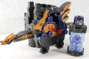 Photo1: (Damaged) Kamen Rider Build / DX Cross-Z Dragon Used (1)