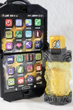 Photo1: Kamen Rider Build / DX Build Phone & DX Lion Full Bottle Used (1)