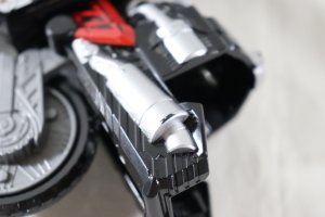 Photo6: Kamen Rider Build / DX Build Phone & DX Lion Full Bottle Used (6)