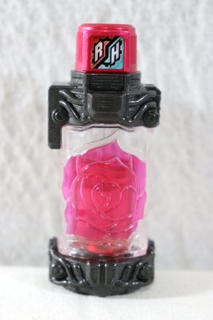 Photo1: Kamen Rider Build / DX Rose Full Bottle Used (1)