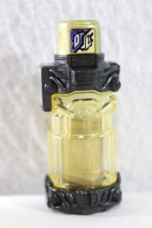 Photo1: Kamen Rider Build / DX Lock Full Bottle Used (1)