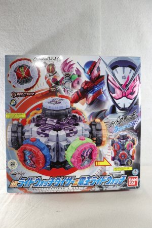 Photo1: Kamen Rider Zi-O / DX Ride Watch Daizer & Den-O Ride Watch Set with Package (1)