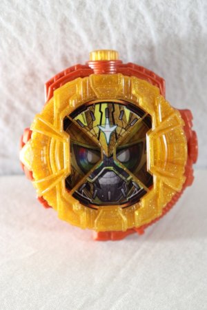 Photo1: Kamen Rider Zi-O / DX Ex-Aid Muteki Gamer Ridewatch Used (1)