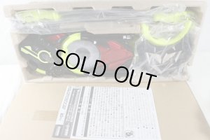 Photo2: Kamen Rider Zero-One / DX Hiden Zero-One Driver & Rising Hopper Progrise Key Set with Package (2)