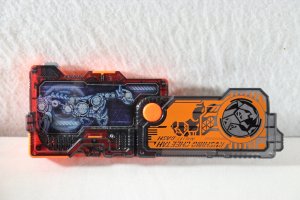 Photo11: Kamen Rider Zero-One / DX Zero-One Driver & Progrise Key Holder Set Used (11)