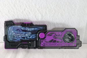Photo8: Kamen Rider Zero-One / DX Force Riser & Sting Scorpion Progrise Key Used (8)