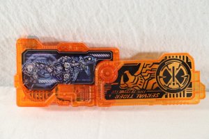Photo6: Kamen Rider Zero-One / DX Dire Wolf Zetsumerise Key & Serval Tiger Zetsumerise Key Set with Package (6)