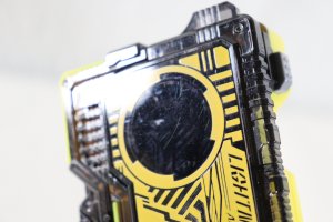Photo5: Kamen Rider Zero-One / DX Lightning Hornet Progrise Key with Package (5)