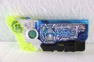 Photo5: Kamen Rider Zero-One / DX Zero-Two Progrise Key & Zero-Two Driver Unit Used (5)