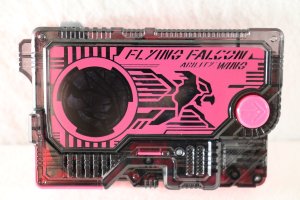 Photo3: Kamen Rider Zero-One / DX Flying Falcon Progrise Key with Package (3)