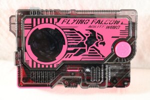 Photo3: Kamen Rider Zero-One / DX Flying Falcon Progrise Key with Package (3)
