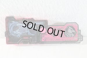 Photo2: Kamen Rider Zero-One / DX Flying Falcon Progrise Key Used (2)