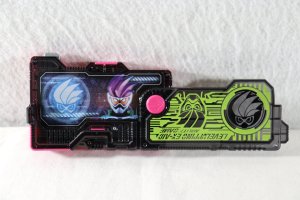 Photo4: Kamen Rider Zero-One / DX Level Uping Ex-Aid Progrise Key with Package (4)