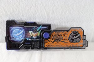 Photo2: Kamen Rider Zero-One / DX On Staging Gaim Progrise Key (2)