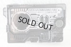 Photo1: Kamen Rider Zero-One / DX Exceed Charging Faiz Progrise Key (1)