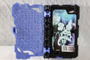 Photo2: Kamen Rider Saber / DX King of Arthur Wonder Ride Book (2)