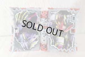 Photo4: Kamen Rider Saber / DX Omni Force &Grimoire Wonder Ride Book + Dooms Driver Buckle with Package (4)