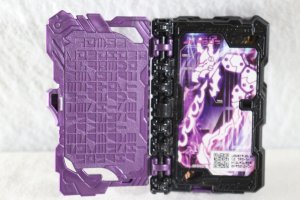 Photo6: Kamen Rider Saber / DX Ankokuken Kurayami & Calibur Driver Used (6)