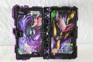 Photo7: Kamen Rider Saber / DX Ankokuken Kurayami & Calibur Driver Used (7)