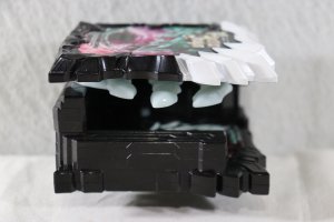 Photo7: Kamen Rider Saber / DX Primitive Dragon Wonder Ride Book Used (7)