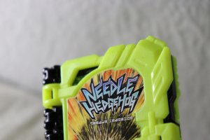 Photo5: Kamen Rider Saber / DX Needle Hedgehog Wonder Ride Book Used (5)