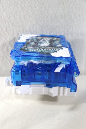 Photo7: Kamen Rider Saber / DX Tategami Hyoujuu Senki Wonder Ride Book with Package (7)