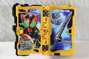 Photo3: Kamen Rider Saber / DX OOO Animal Comboroku Wonder Ride Book Used (3)