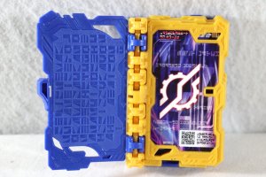 Photo2: Kamen Rider Saber / DX Pandorabbit No Build Wonder Ride Book Used (2)