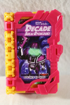 Photo1: Kamen Rider Saber / DX Decade Sekai Ryokouki Wonder Ride Book (1)