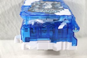 Photo4: Kamen Rider Saber / DX Tategami Hyoujuu Senki Wonder Ride Book Used (4)